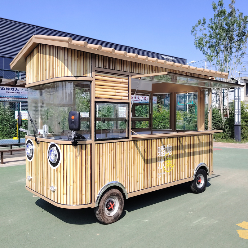 콜라 음료 커피 아이스크림 우유 차와 간식